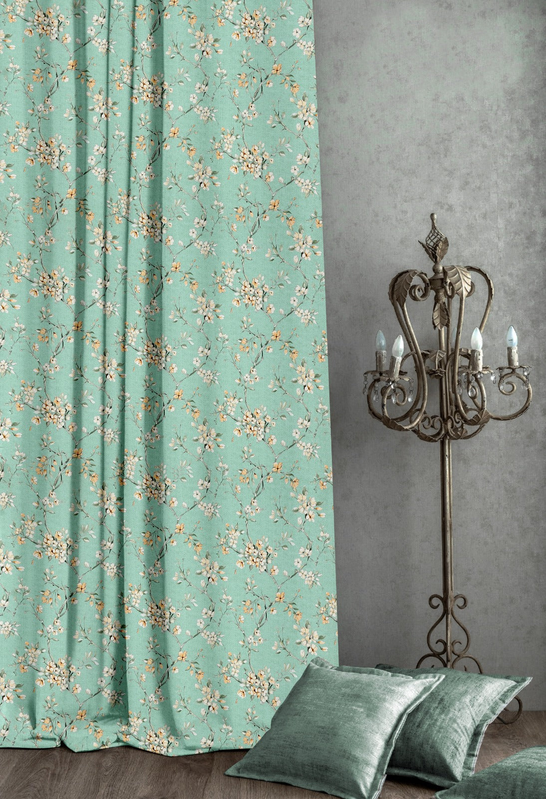 Comic Pista Blackout Curtains – Floral Charm with Light-Blocking Comfort