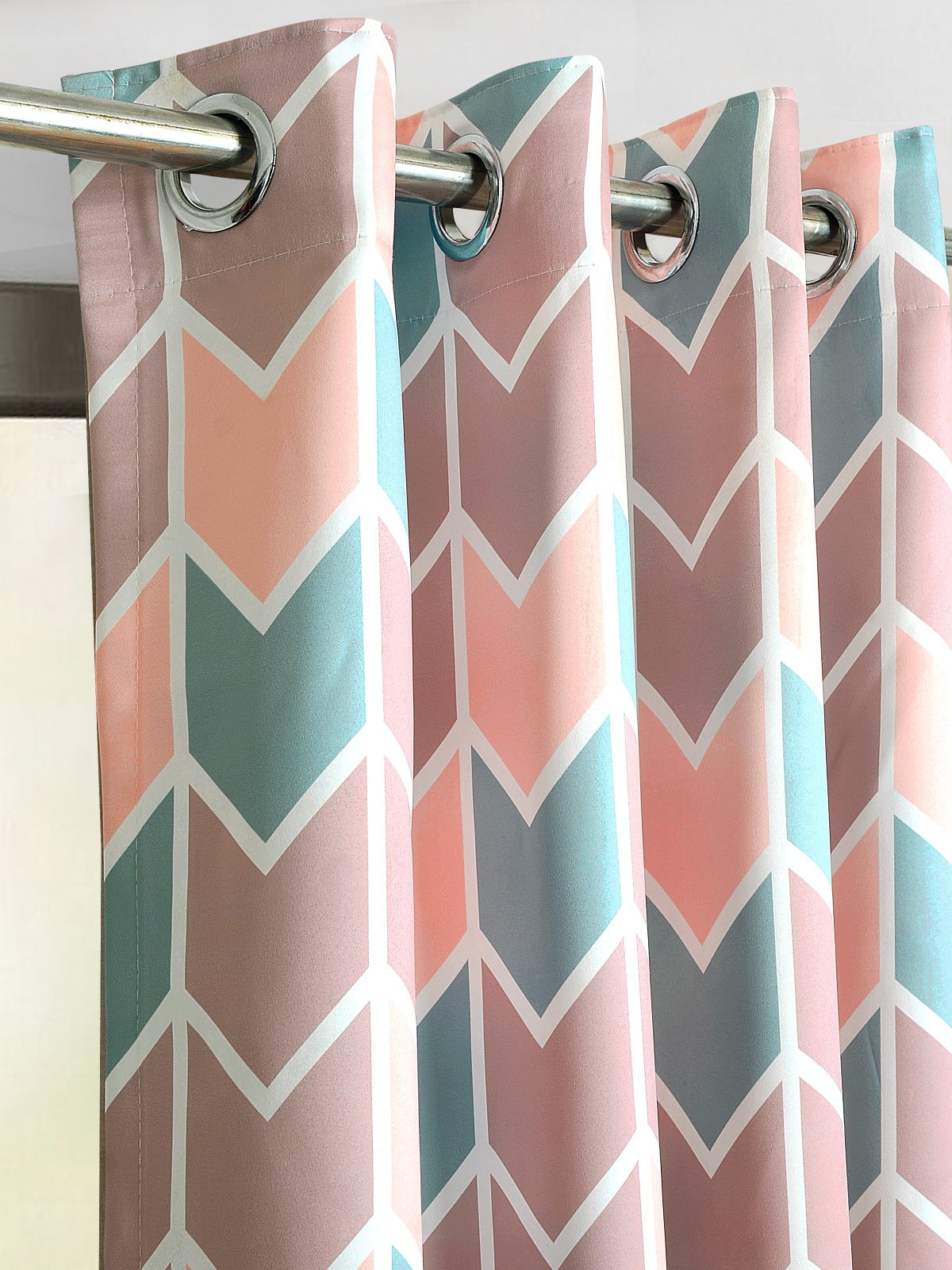 Upton Pink Chevron Curtains – Soft Geometric Design for Modern and Subtle Interiors